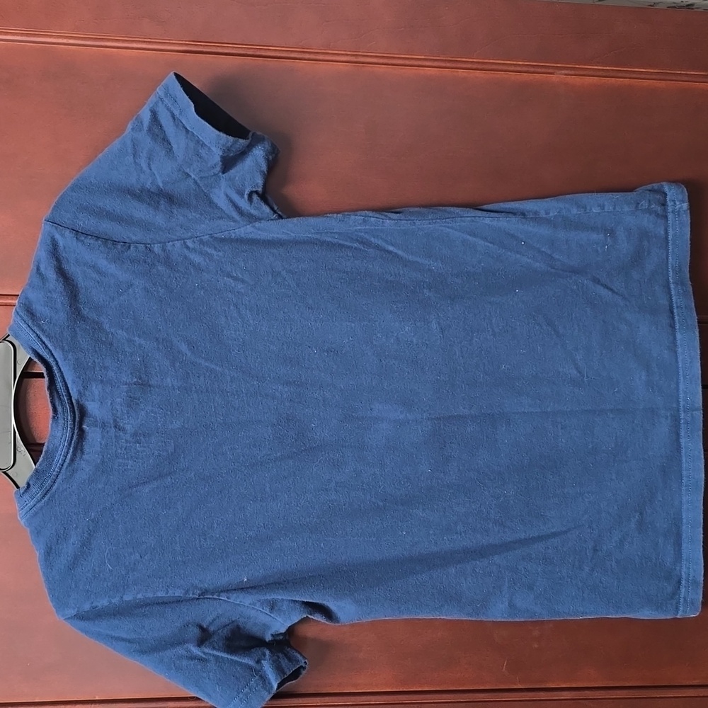 Like New. Fortnite Boy's Blue T-Shirt. Size 10/12 - Picture 3 of 4